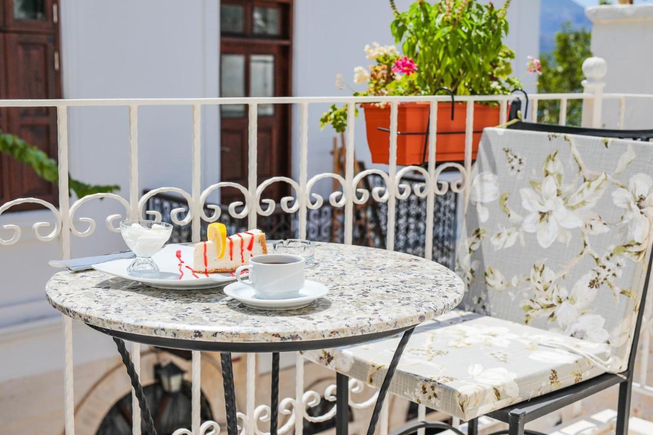 Turkuaz Pansiyon Kaş Extérieur photo