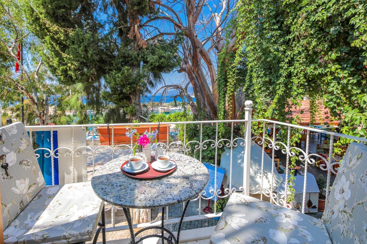 Turkuaz Pansiyon Kaş Extérieur photo
