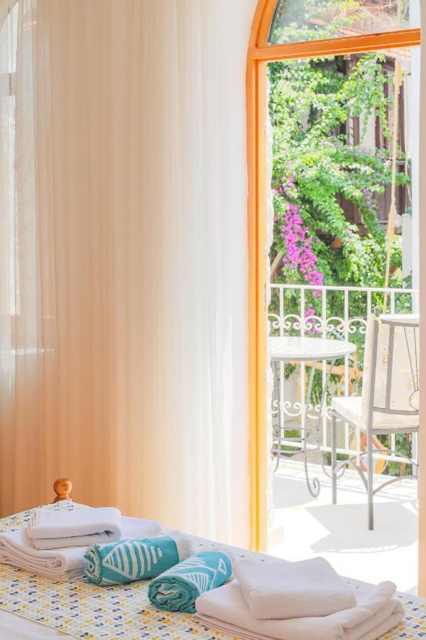 Turkuaz Pansiyon Kaş Extérieur photo